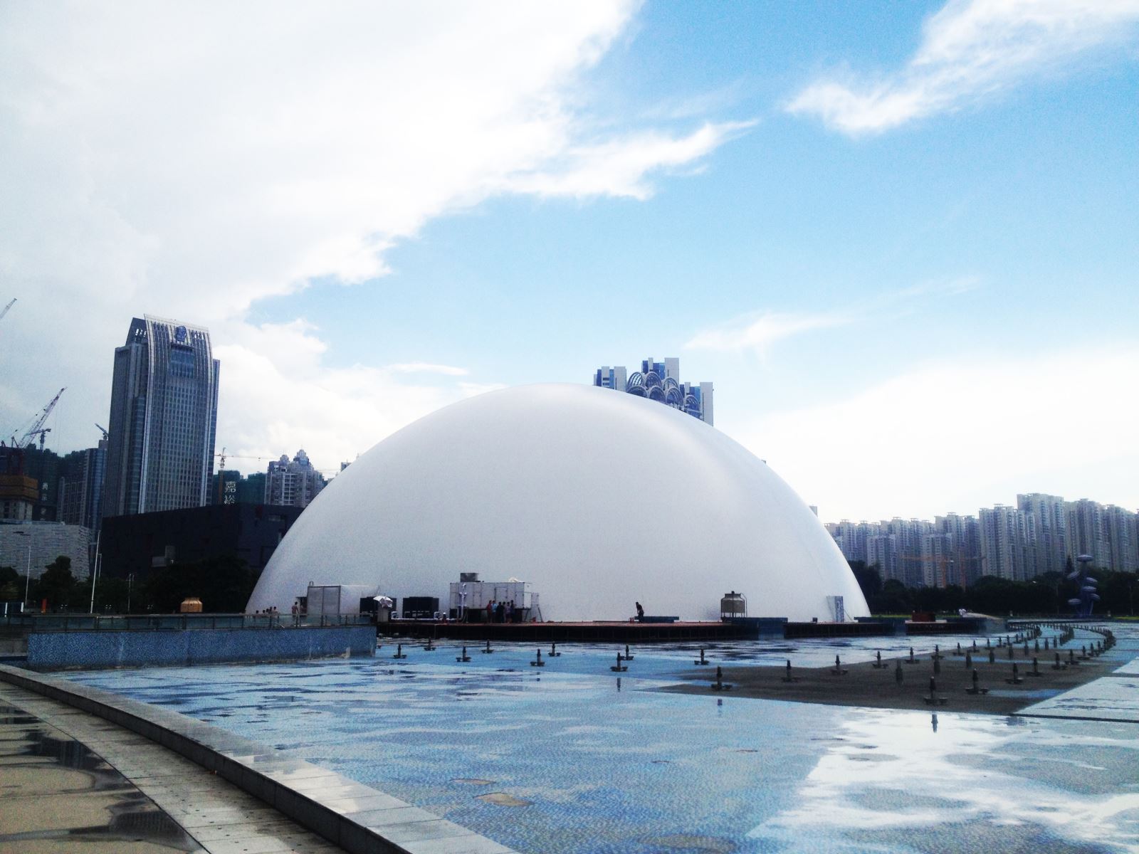 度假山莊膜結(jié)構(gòu)